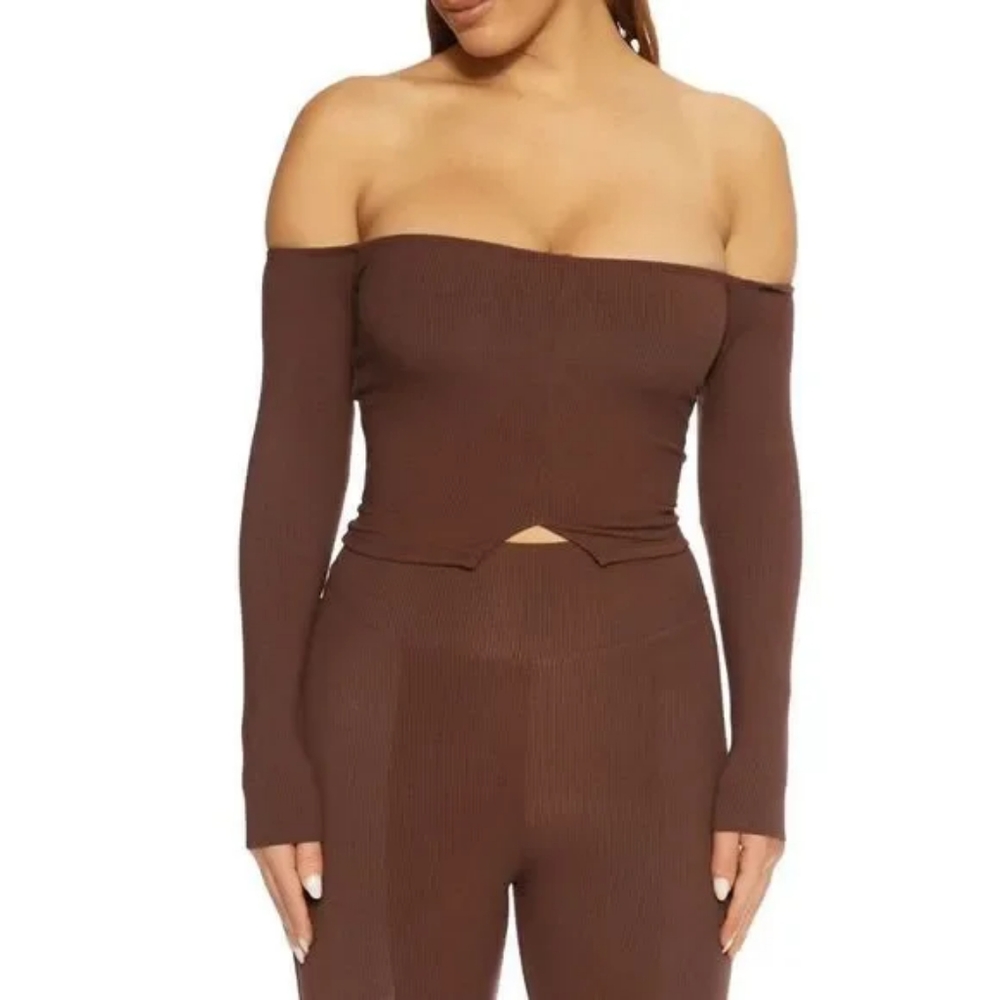 Naked Wardrobe Off Shoulder Long Sleeve Cropped Top in Chocolate Brown Size M